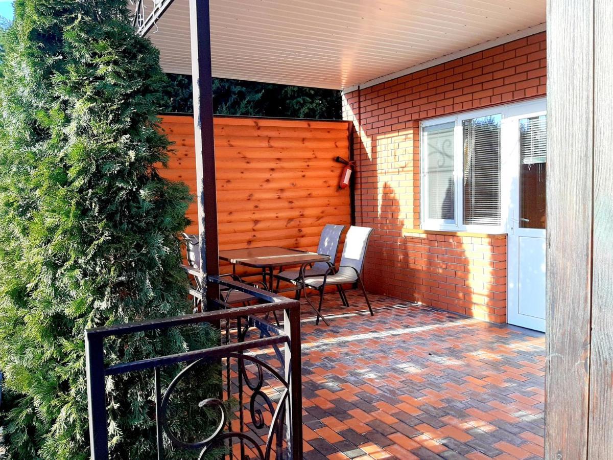 Заміський Комплекс Grand Prix Tsyurupynsk Exterior foto