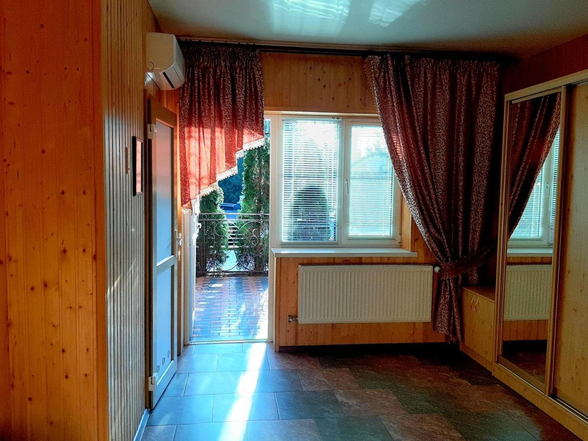 Заміський Комплекс Grand Prix Tsyurupynsk Exterior foto
