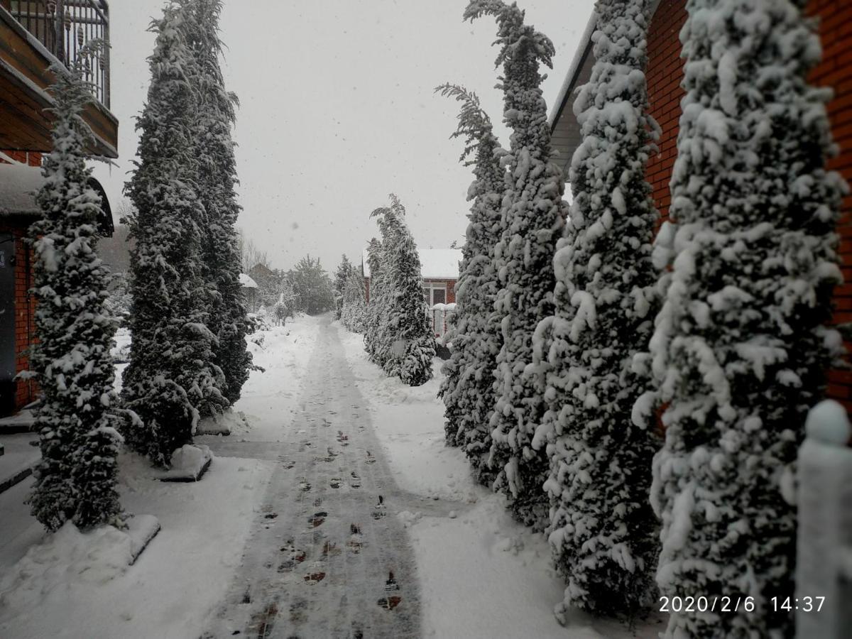 Заміський Комплекс Grand Prix Tsyurupynsk Exterior foto